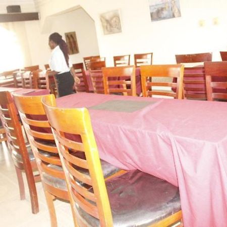 Rwizi View Hotel Mbarara Extérieur photo