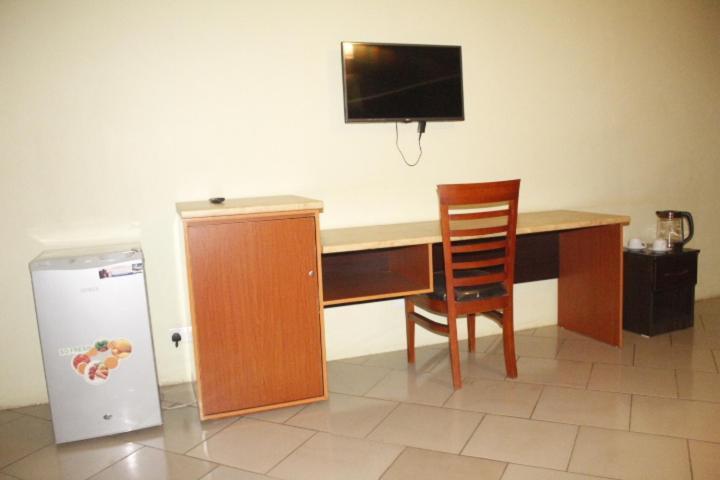 Rwizi View Hotel Mbarara Extérieur photo